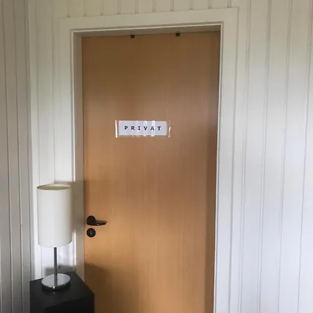 Awesome In With 3 Bedrooms *