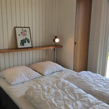 Awesome In With 3 Bedrooms * Ronde