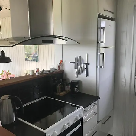 Awesome In With 3 Bedrooms *